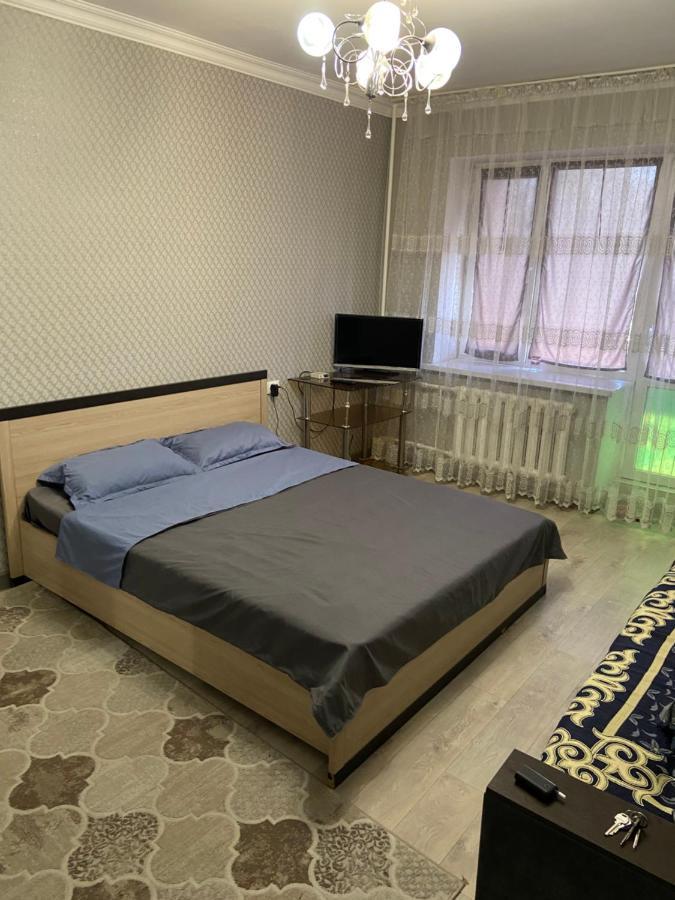 Standart Apartment On Kozhamkulov 128 알마티 외부 사진